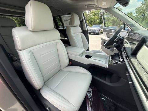 New 2026 Hyundai Santa Fe Calligraphy AWD/4WD image 25