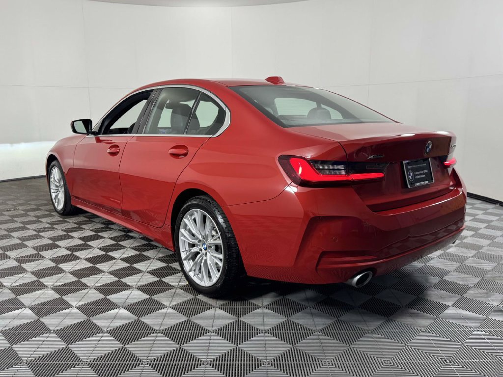Used 2024 BMW 330i xDrive Sedan w/ Convenience Package AWD/4WD image 8