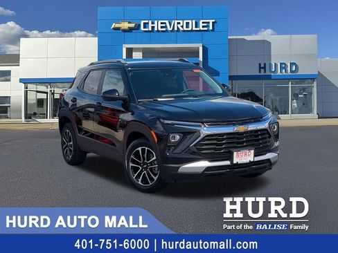 New 2026 Chevrolet TrailBlazer LT w/ LT Cold Weather Package FWD image 1