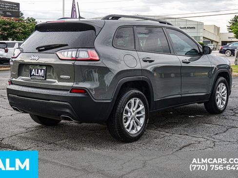 Used 2022 Jeep Cherokee Latitude Lux w/ Sun & Sound Group AWD/4WD image 6