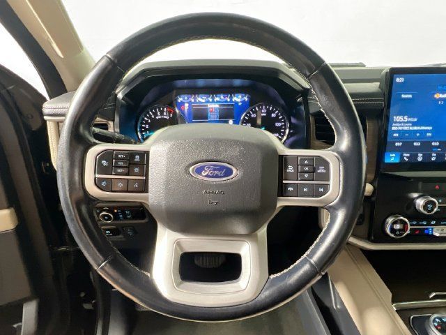 Used 2023 Ford Expedition Limited AWD/4WD image 17