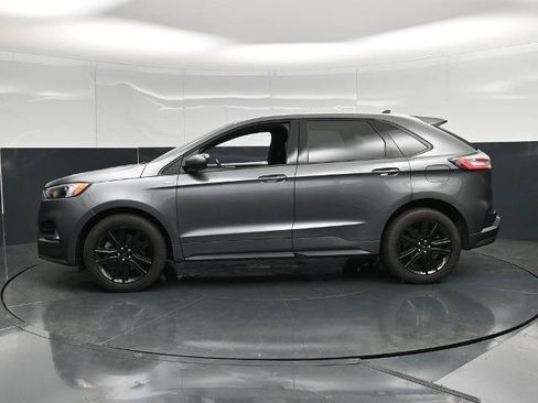 Certified 2023 Ford Edge ST-Line AWD/4WD image 6