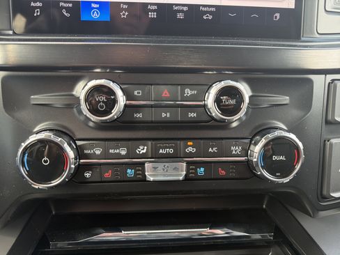 New 2026 Ford F250 4x4 Crew Cab Super Duty image 28