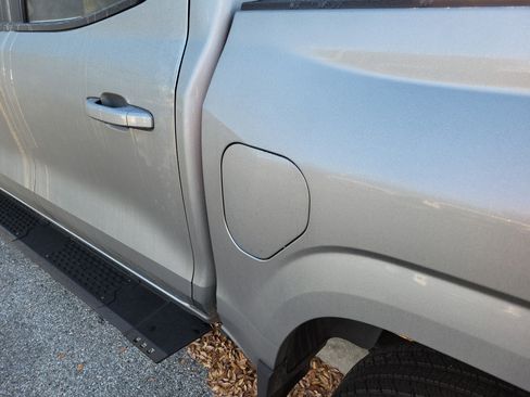 Used 2023 Chevrolet Colorado LT w/ LT Convenience Package image 24