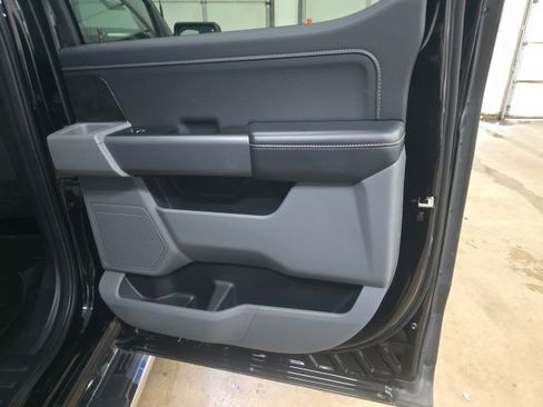 Used 2022 Ford F150 XLT w/ Equipment Group 301A Mid image 7