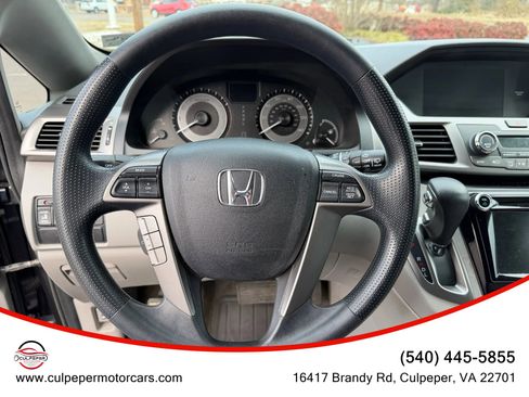 Used 2016 Honda Odyssey SE image 19