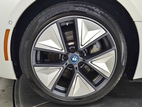 Used 2023 BMW i4 eDrive35 w/ Premium Package RWD image 13