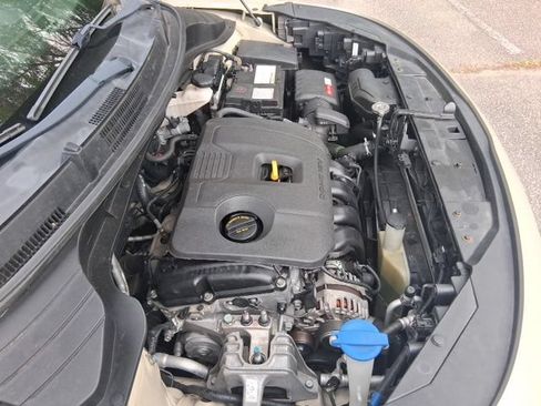 Used 2020 Kia Soul EX FWD image 29