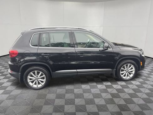 Used 2017 Volkswagen Tiguan Wolfsburg Edition AWD/4WD image 8