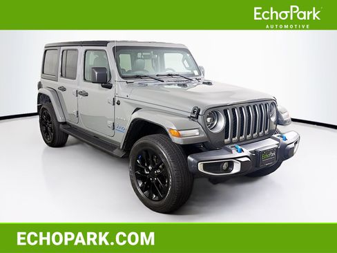 Used 2023 Jeep Wrangler Unlimited Sahara w/ Cold Weather Group AWD/4WD image 1