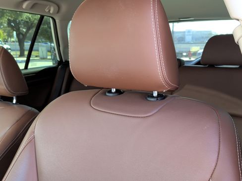 Used 2017 Subaru Outback 3.6R Touring w/ Popular Package #5A image 29