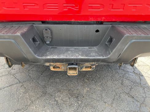 Used 2017 Ford F350 XL w/ Camper Package RWD image 3