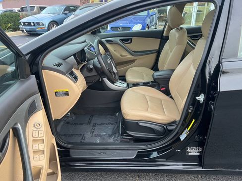 Used 2012 Hyundai Elantra Limited image 20