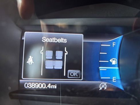 Used 2022 Ford Edge Titanium AWD/4WD image 11