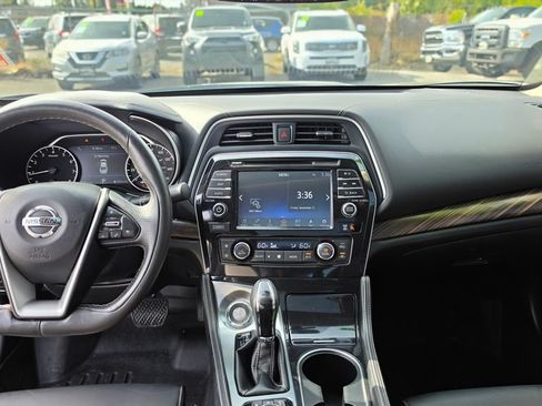 Used 2016 Nissan Maxima Platinum FWD image 26