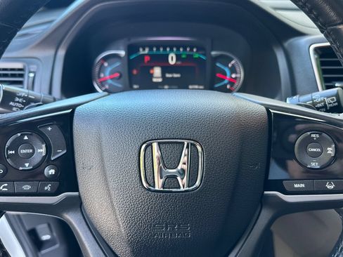 Used 2019 Honda Pilot Touring image 26
