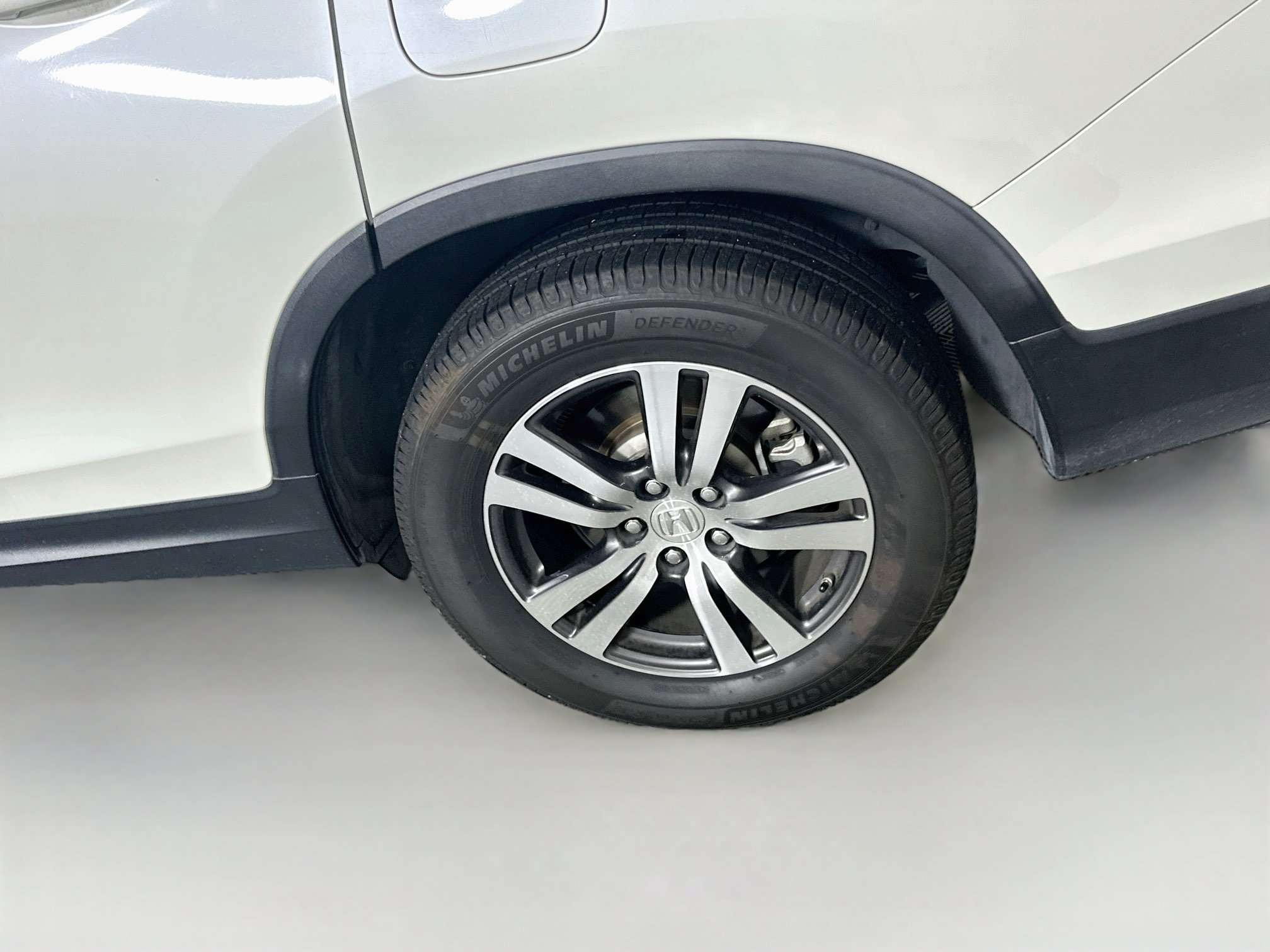 Used 2016 Honda Pilot EX image 11