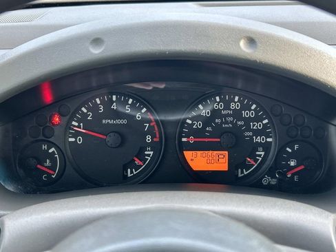 Used 2014 Nissan Frontier SV RWD image 27