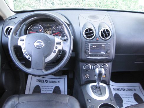 Used 2012 Nissan Rogue SL FWD image 21