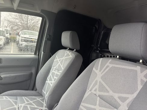 Used 2011 Ford Transit Connect XLT image 16