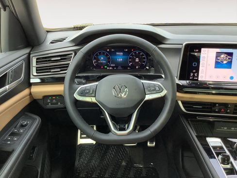 New 2026 Volkswagen Atlas Cross Sport SEL R-Line image 15