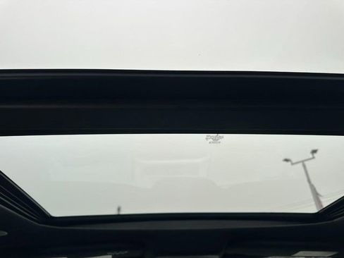 Used 2021 Ford F150 Platinum w/ Equipment Group 701A High image 12