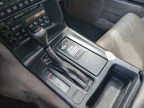 Used 1995 Chevrolet Corvette Coupe RWD image 22
