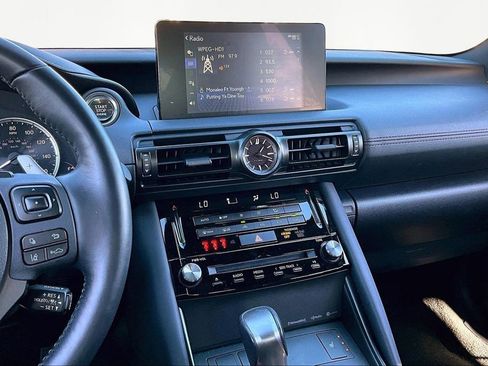 Used 2025 Lexus IS 350 F Sport image 10