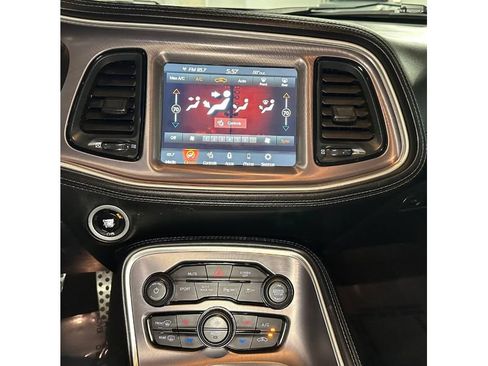 Used 2021 Dodge Challenger R/T w/ Plus Package image 31