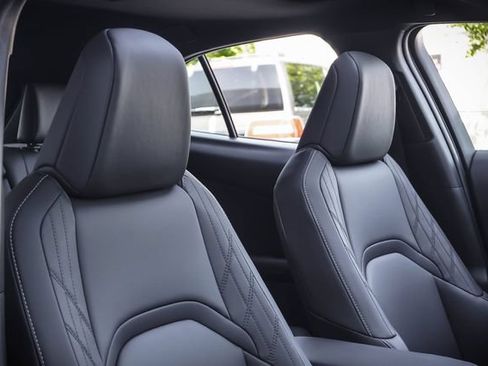 Certified 2025 Lexus UX 300h FWD image 26