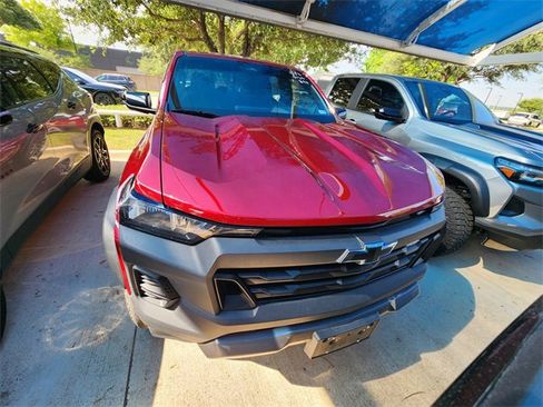 Used 2024 Chevrolet Colorado Trail Boss w/ Advanced Trailering Package AWD/4WD image 2