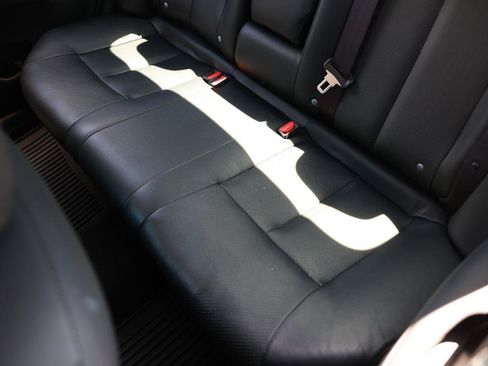 Used 2013 Nissan Sentra SL w/ Leather Pkg FWD image 10