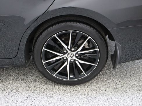 Used 2023 Toyota Camry SE FWD image 10