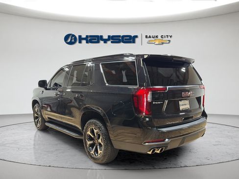 Used 2025 GMC Yukon AT4 AWD/4WD image 5