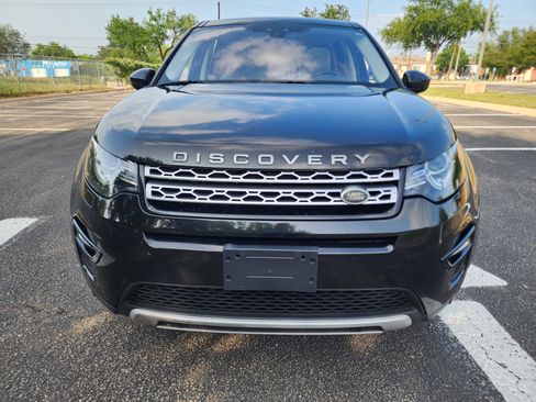 Used 2018 Land Rover Discovery Sport HSE AWD/4WD image 2