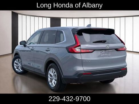 Used 2025 Honda CR-V LX image 8