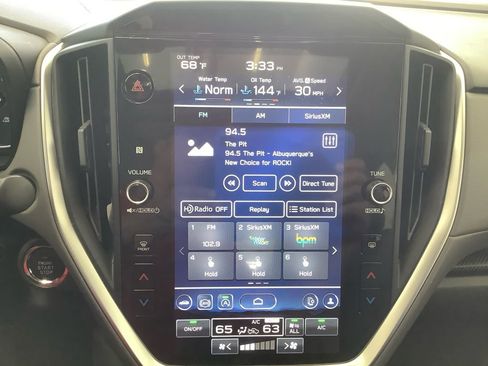 Used 2024 Subaru Crosstrek 2.0i Premium AWD/4WD image 11