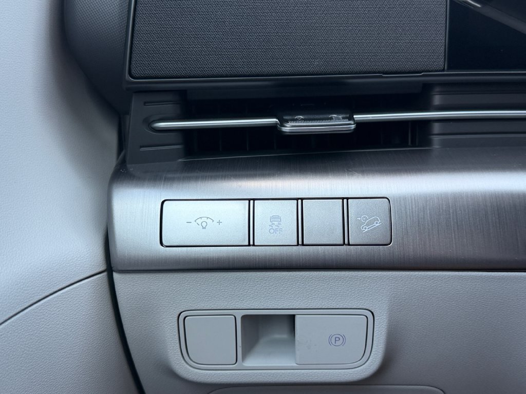 New 2027 Hyundai Kona SE AWD/4WD image 20
