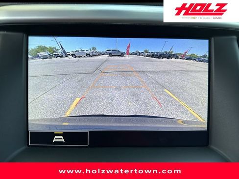 Certified 2023 GMC Acadia SLT w/ Preferred Package AWD/4WD image 12