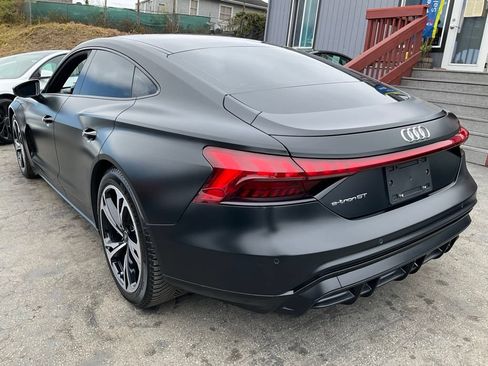 Used 2022 Audi e-tron GT Premium Plus AWD/4WD image 92