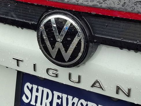 New 2026 Volkswagen Tiguan SEL R-Line image 12