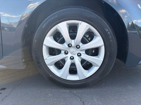 Used 2024 Toyota Corolla LE FWD image 30