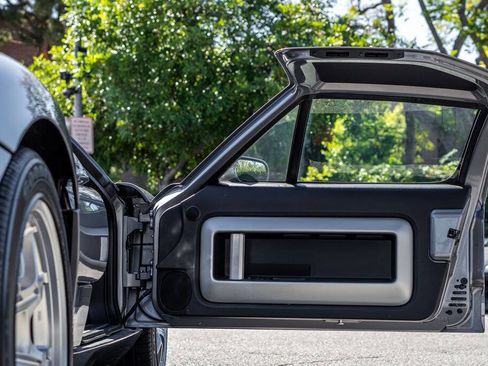 Used 2006 Ford GT image 32