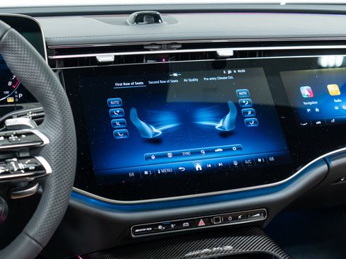 New 2026 Mercedes-Benz E 53 AMG e 4MATIC Sedan image 19