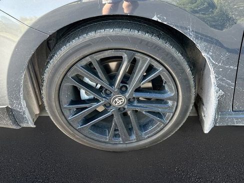 Used 2025 Toyota Camry SE image 8