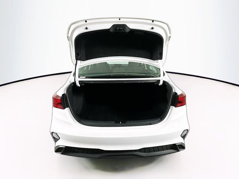 Used 2024 Kia Forte LXS image 26