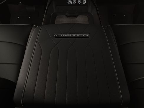 New 2026 RAM 2500 Limited AWD/4WD image 4