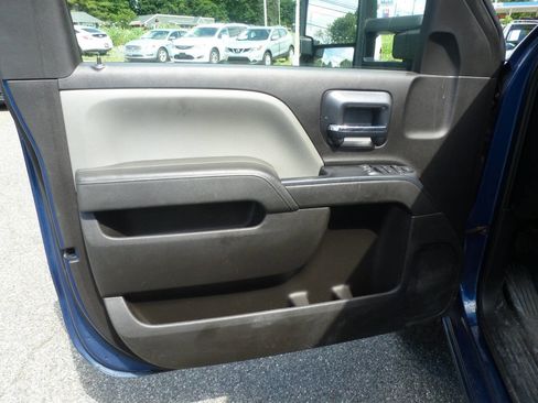 Used 2018 Chevrolet Silverado 2500 W/T w/ WT Convenience Package AWD/4WD image 30