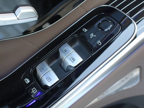 New 2025 Mercedes-Benz S 580 4MATIC Sedan image 13