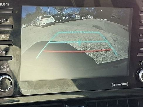 Used 2022 Toyota Corolla Cross L image 23